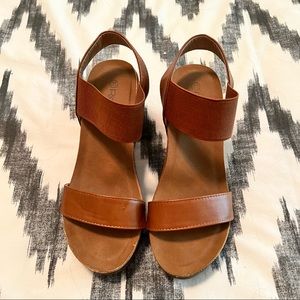 Cognac Basic Wedges